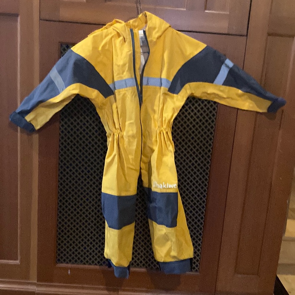 Oakiwear rain suit, yellow, 2T